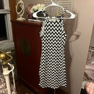 black and white textured zig zag dress